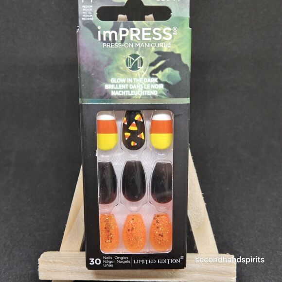 NEW Kiss Nails Impress Press On Manicure Medium Coffin Candy Corn Halloween - Picture 2 of 3